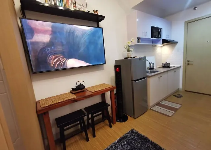 Lot's Pad Nr Bgc Apartment *