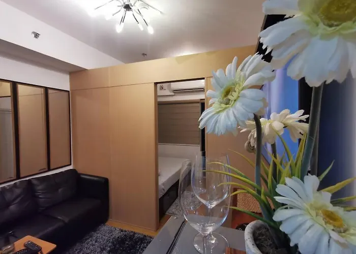 Lot's Pad Nr Bgc Apartment *