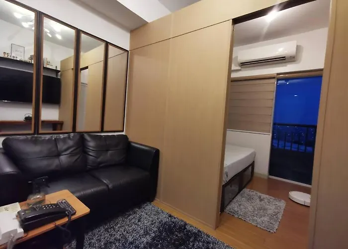 Lot's Pad Nr Bgc Manila