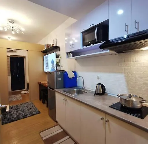Lot's Pad Nr Bgc Apartment