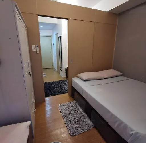 Apartment Lot's Pad Nr Bgc *