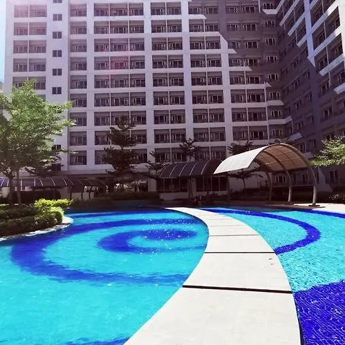 Apartment Lot's Pad Nr Bgc *