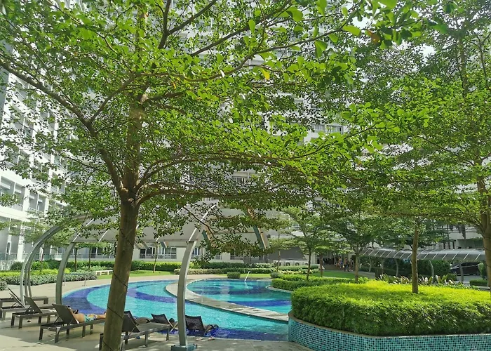 Lot's Pad Nr Bgc * Manila