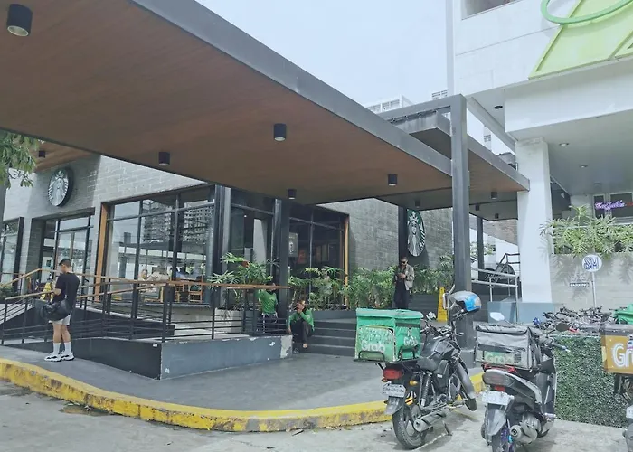 Lot's Pad Nr Bgc Manila
